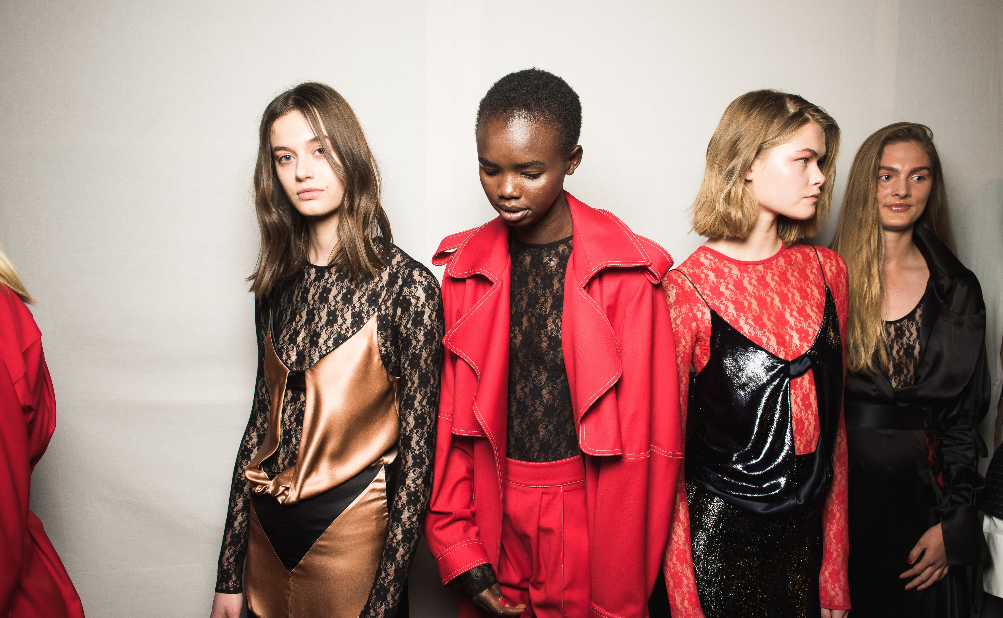 Het Afgelopen Fashion Decennium Van 2010 2019