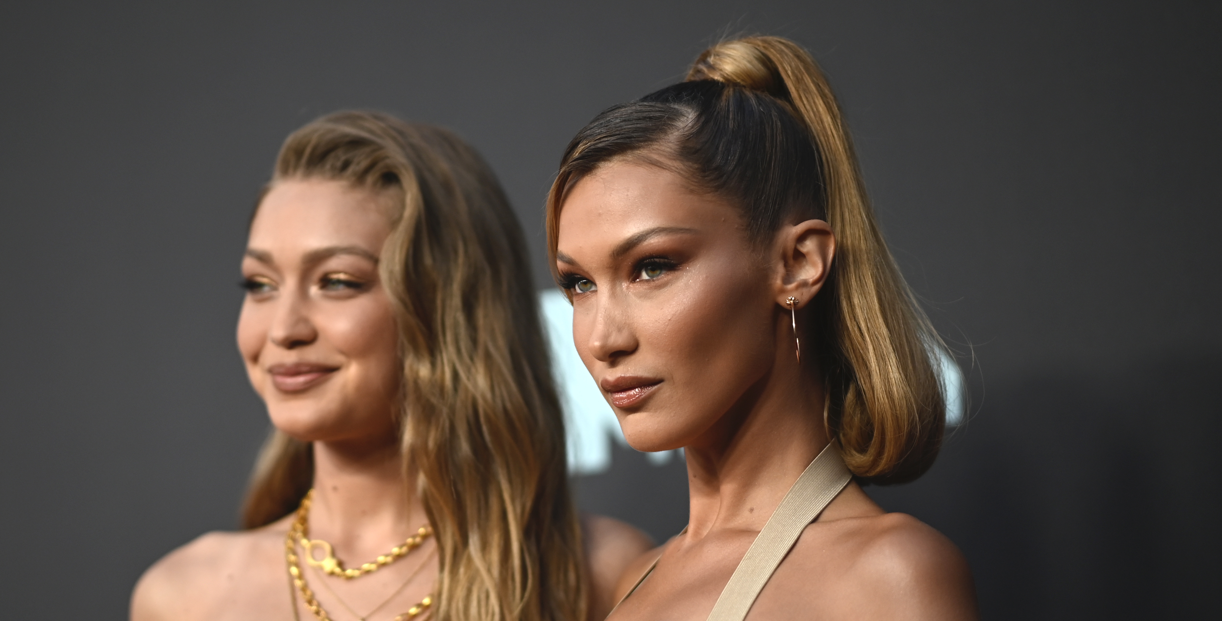 make-uplook sterrenbeeld rainbow contourhack contouren tiktok-filter