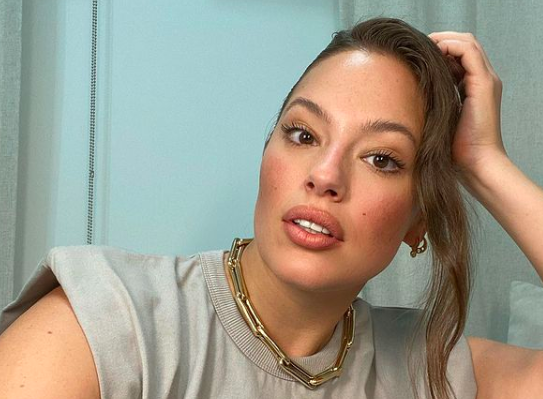 ashley graham foto instagram huid