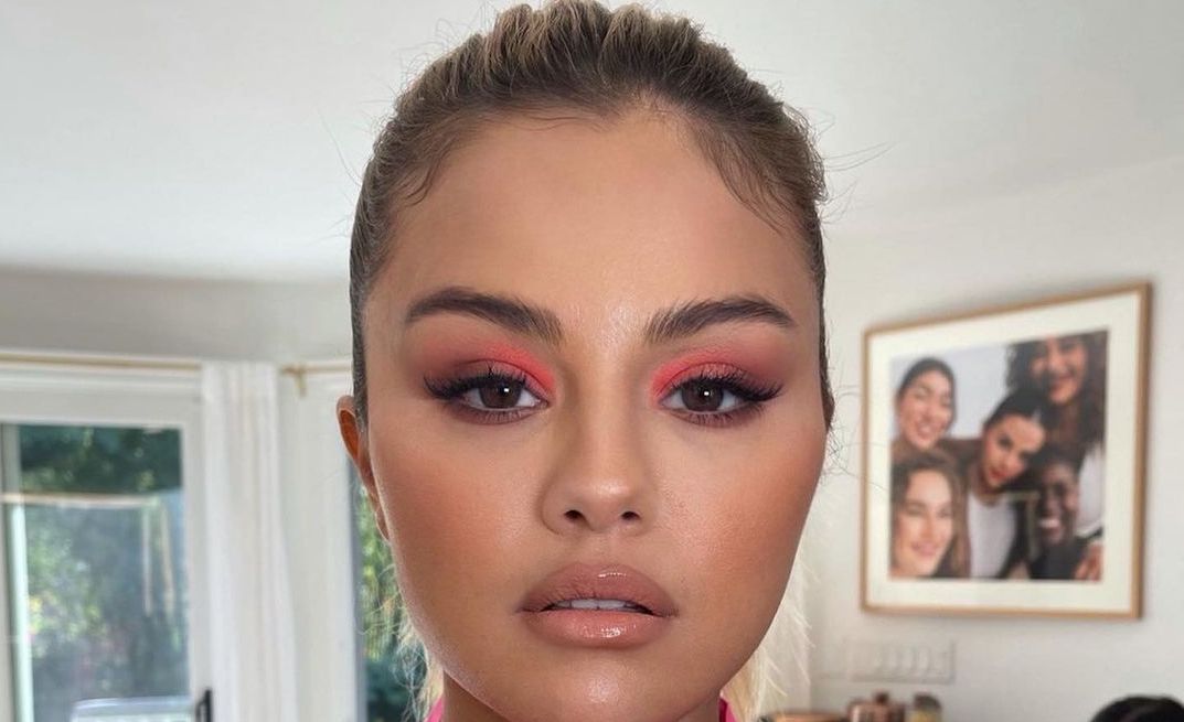 Selena Gomez viert zelfacceptatie met eigen swimwear-lijn La’Mariette