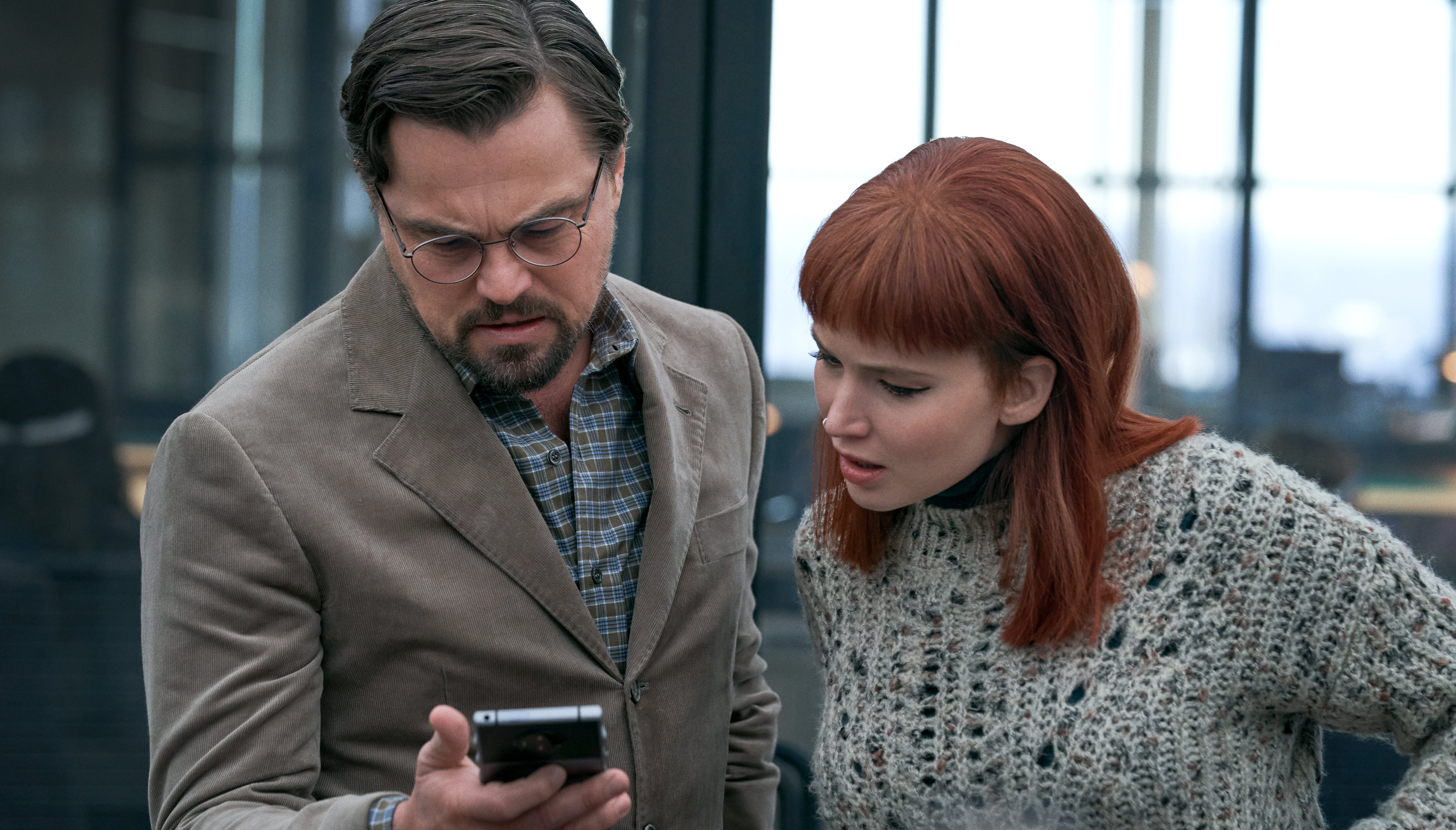 Leonardo DiCaprio en Jennifer Lawrence in Don't Look Up