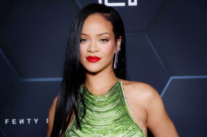 Miljairdair twitter Rihanna zwangerschapsstijl
