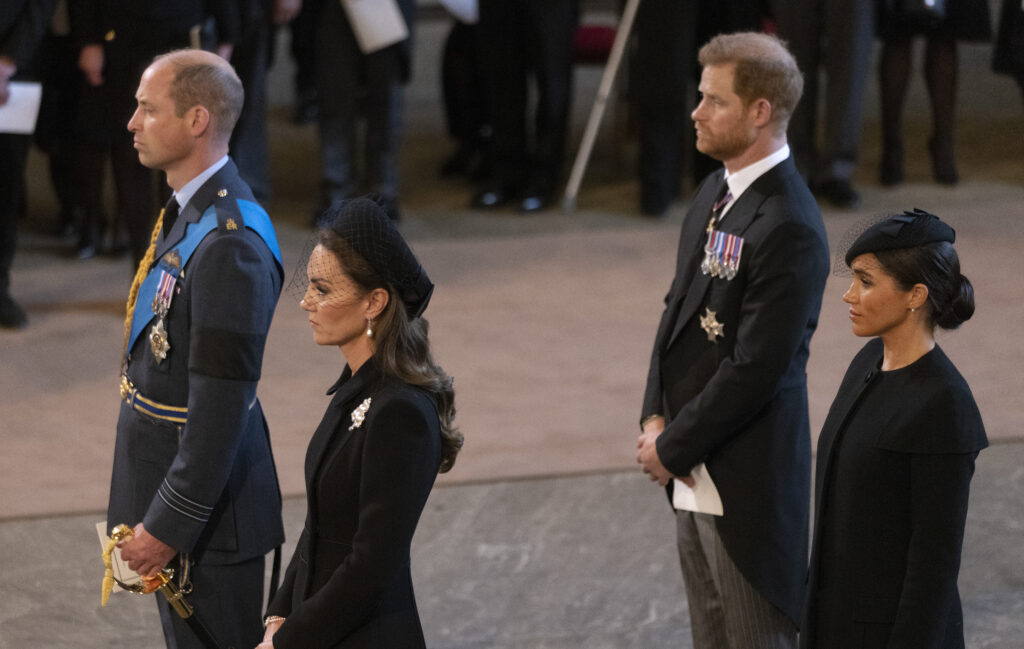 Zo Gaat De Uitvaart Van Queen Elizabeth Eruit Ziem