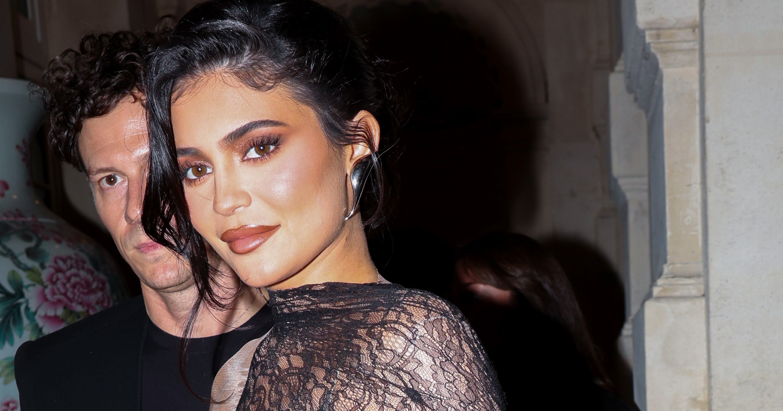 TikTok foundation opschuimen