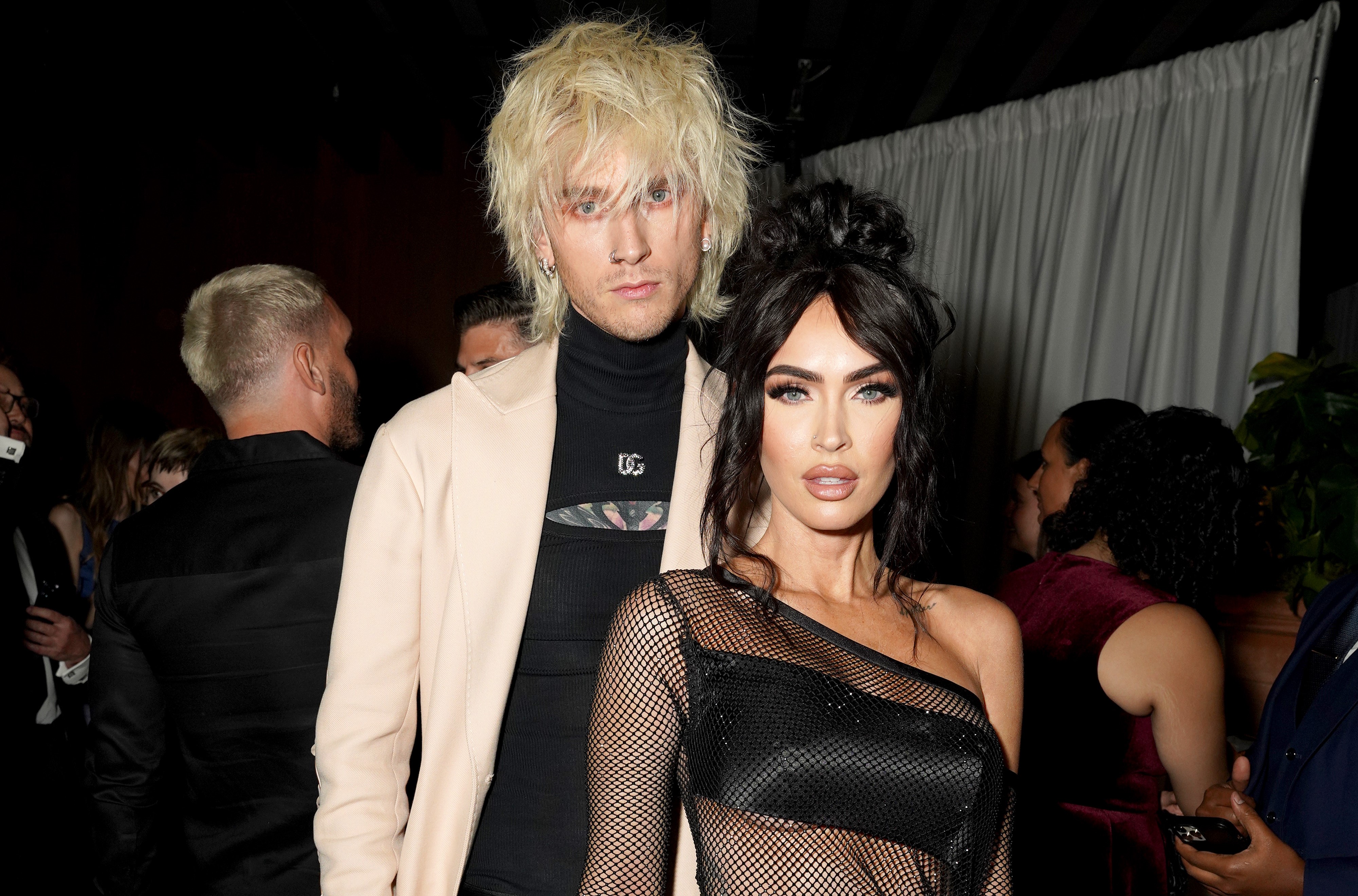 Megan Fox zoekt vriendin op Instagram