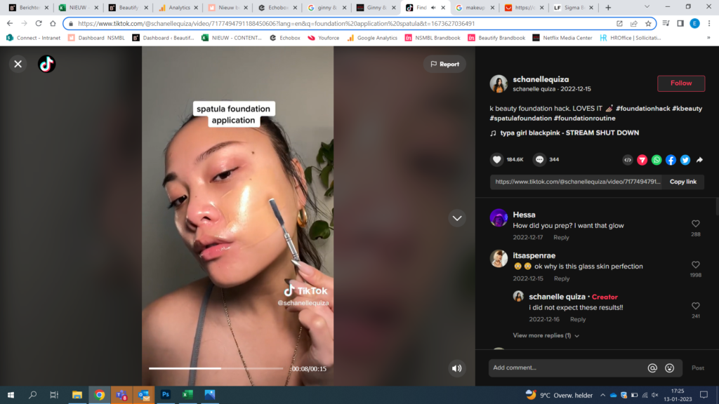 foundation met spatel