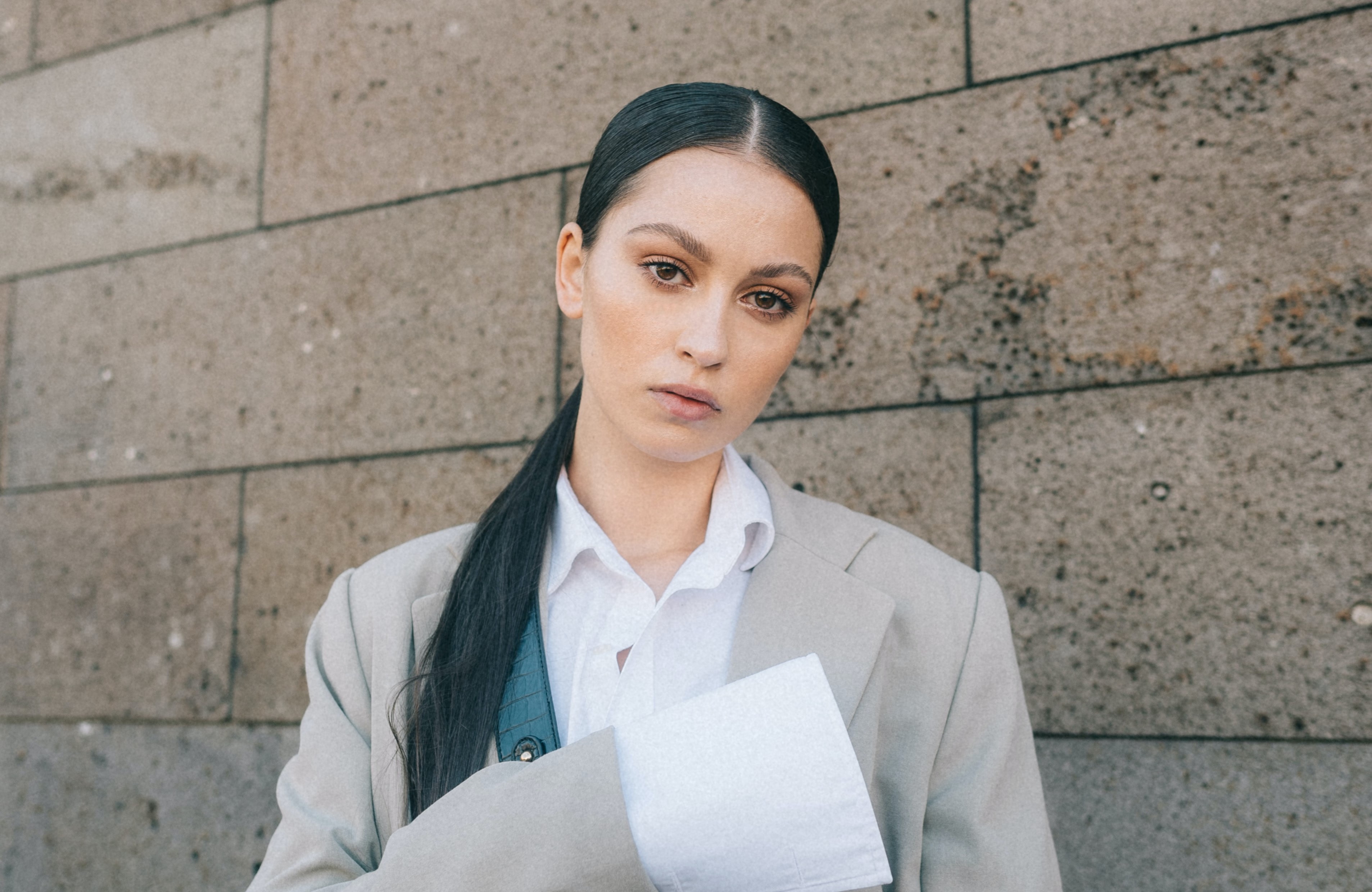 bizarre bekentenis groepschat vriendinnen