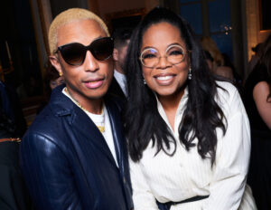 Dit droegen celebrities naar de Louis Vuitton Cruise 2024 show