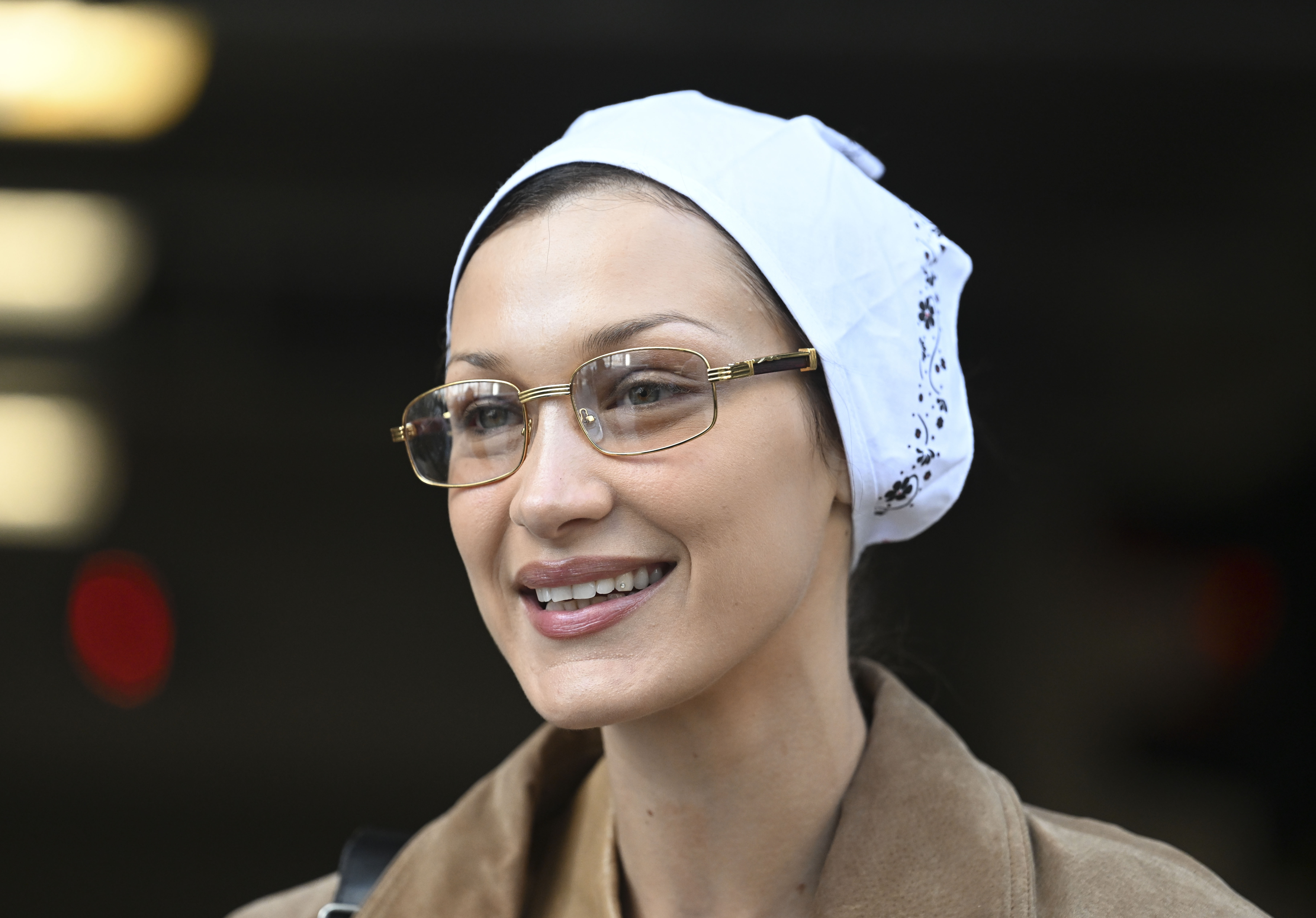 Bella Hadid geeft update over ziekte van Lyme