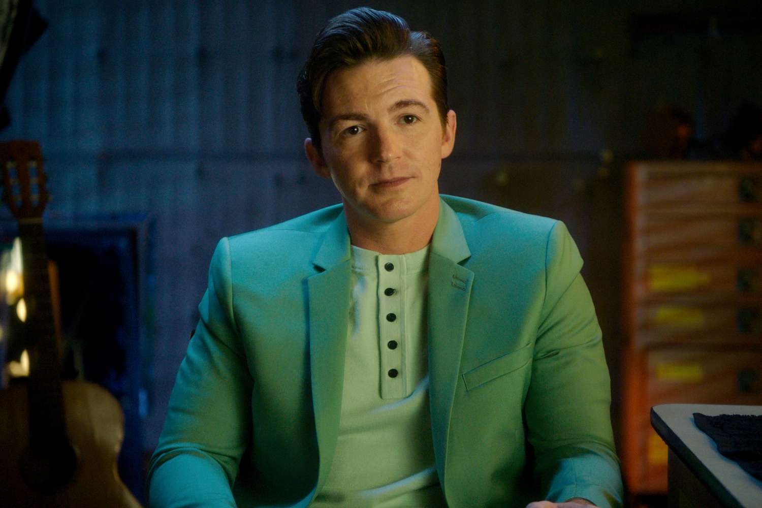 drake bell Quiet On Set