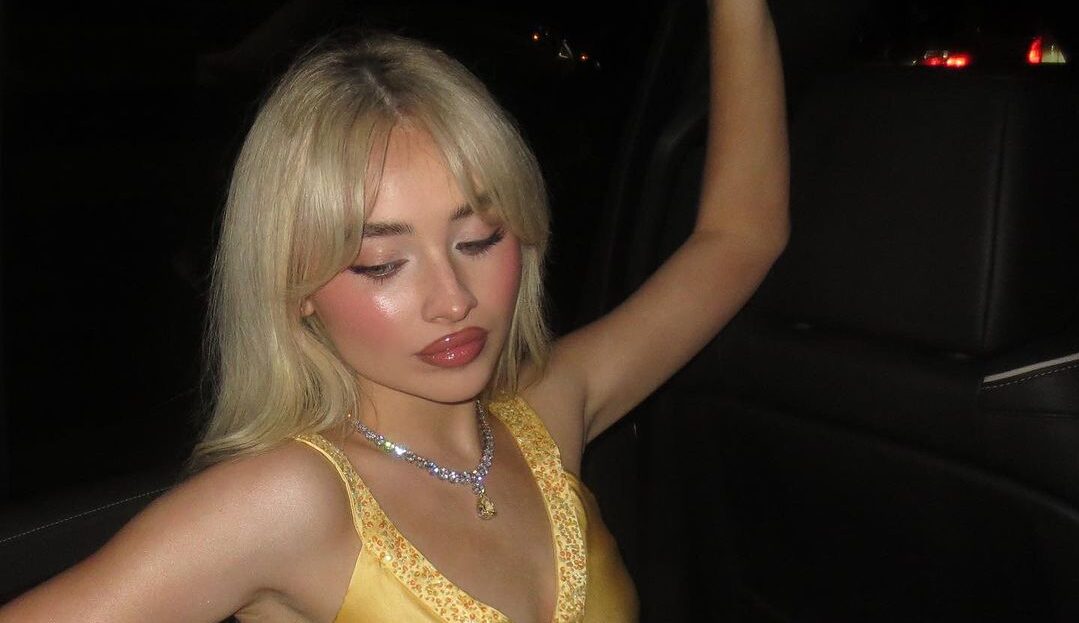 Sabrina Carpenter blush