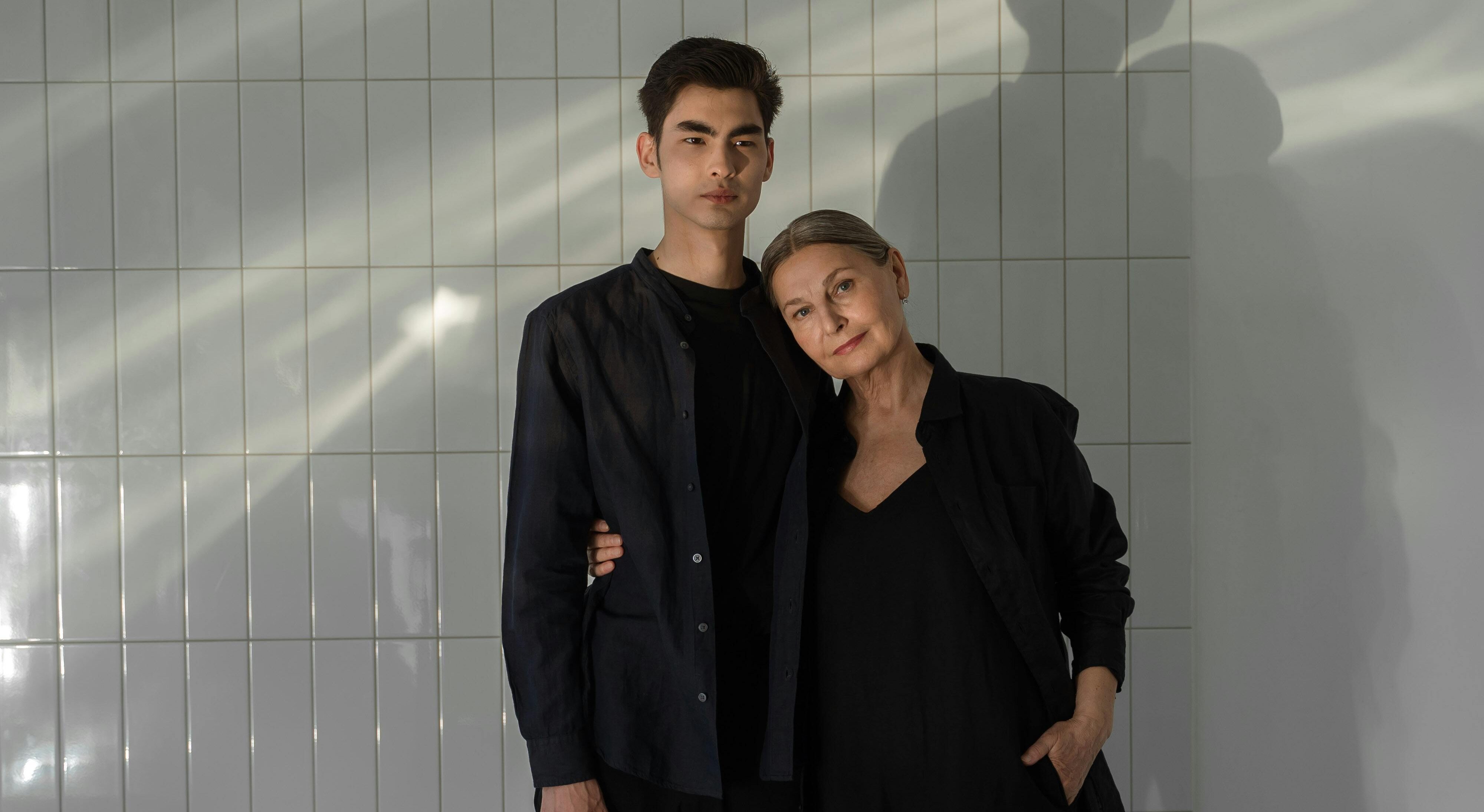 vrouwen relatie met jongeren mensen