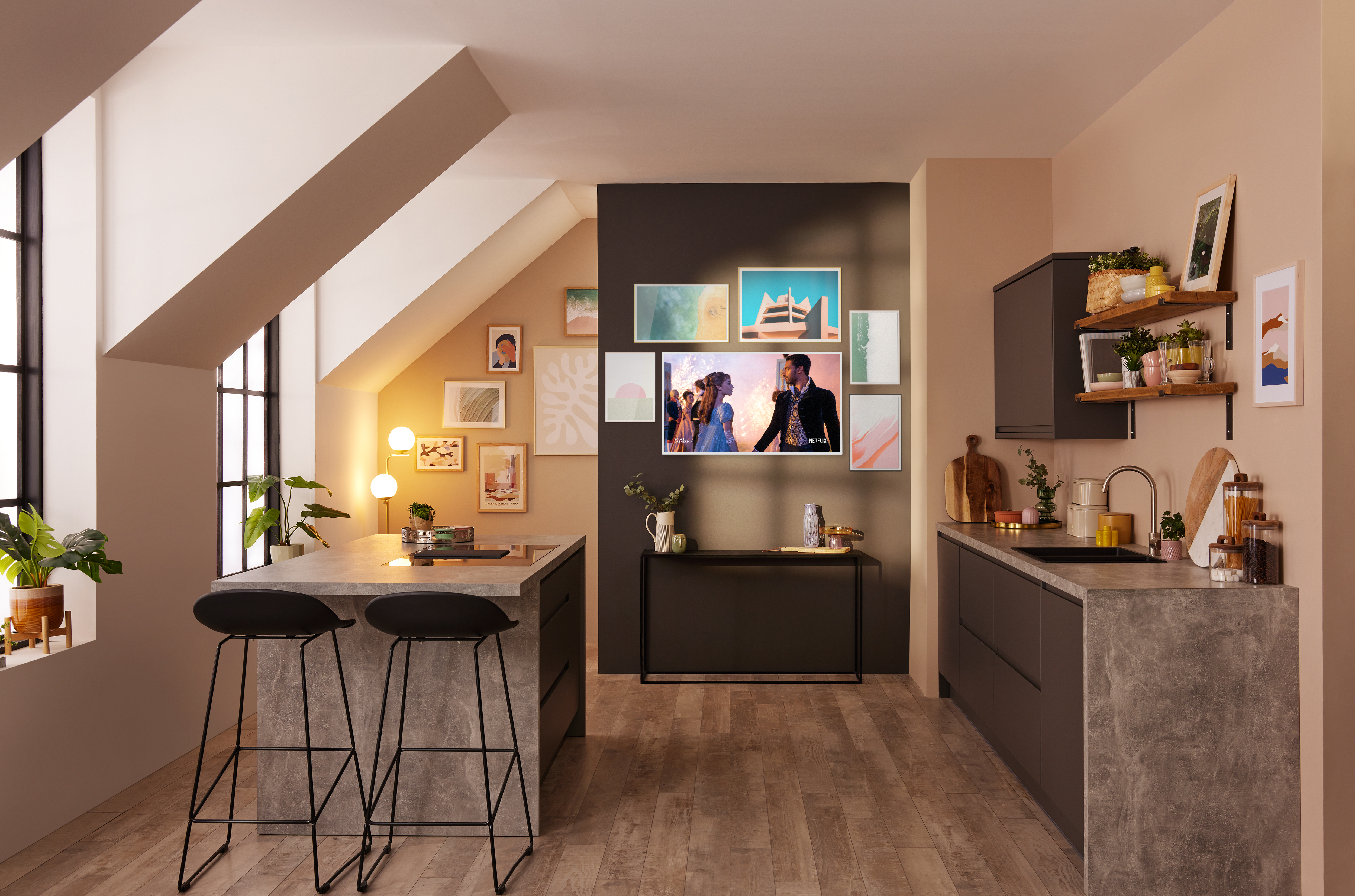 The Frame LS03B TV Lifestyle Feature Image 2 High Res (jpeg)