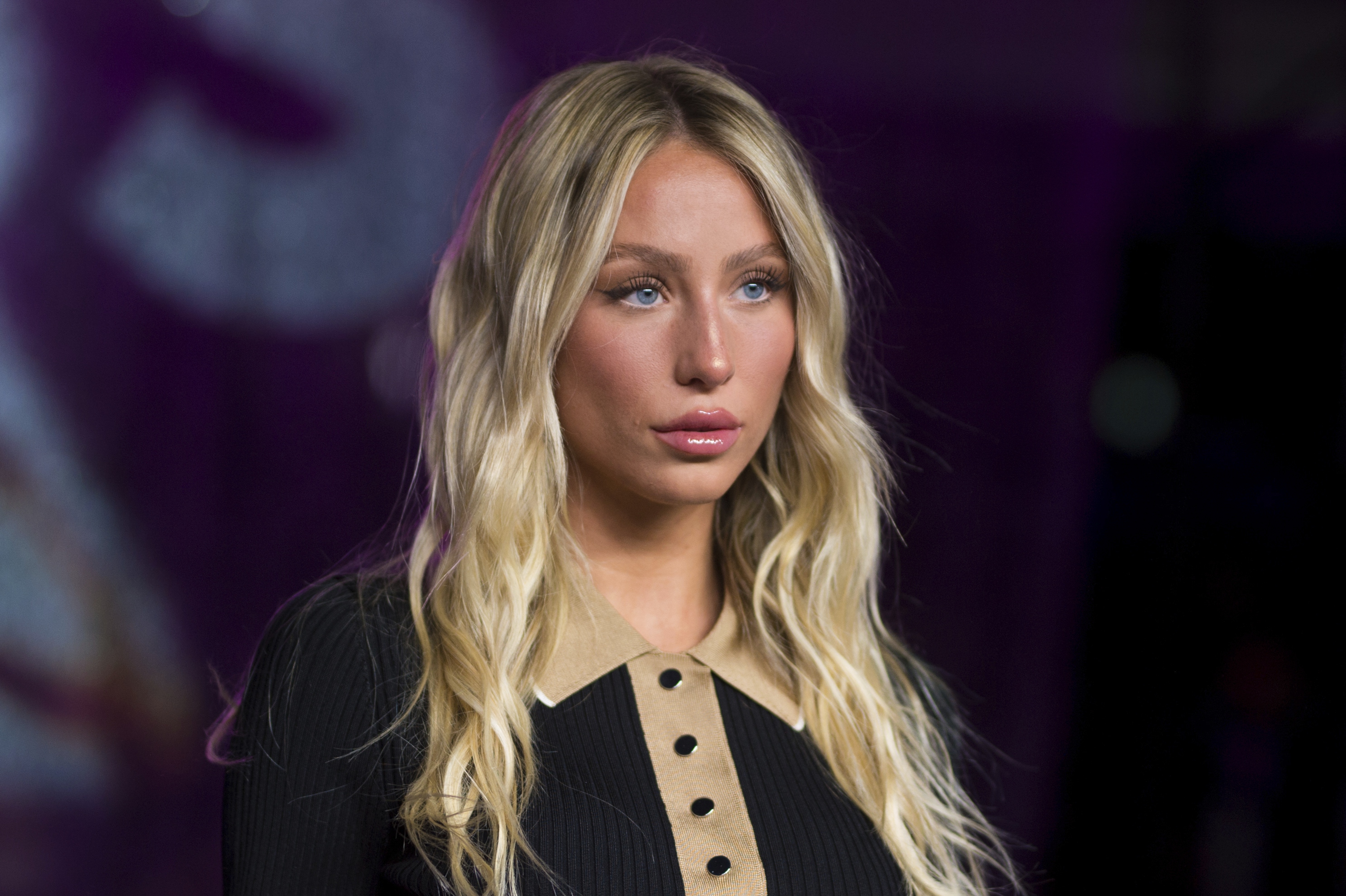 Alix Earle tip acne bedekken NARS concealer