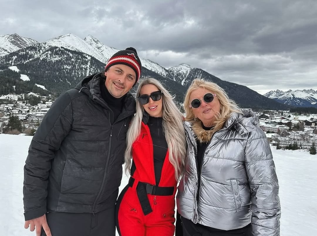 Facebook Monique Winter Vol Liefde Mike Antine Denise