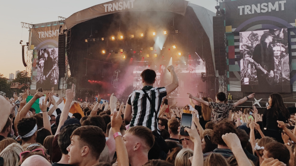 festivaltickets vriend kopen