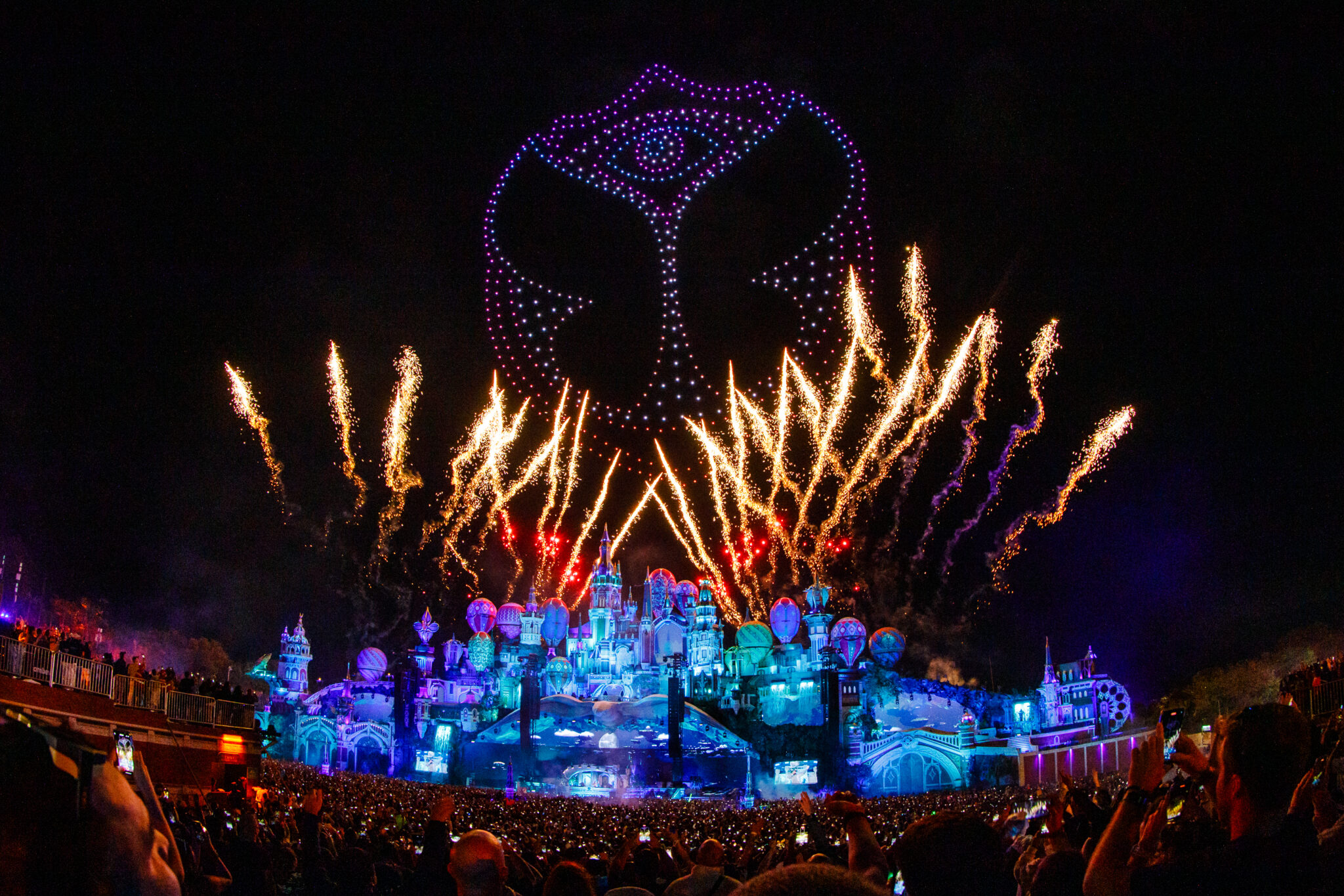 brand tomorrowland mainstage ervoor 2025