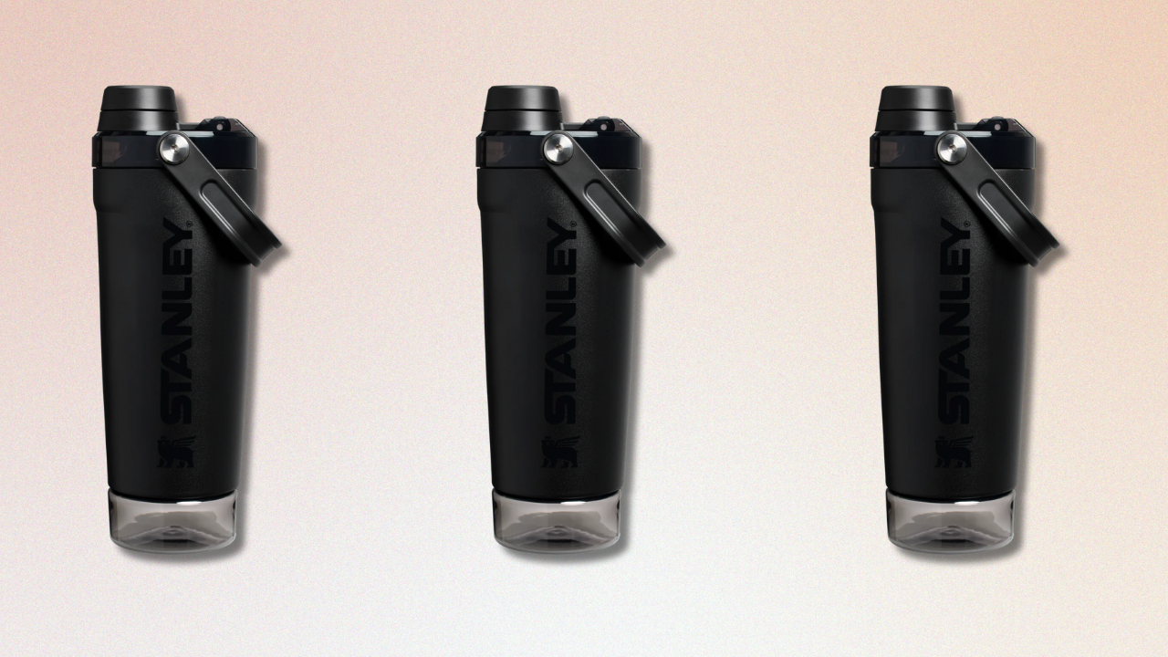 fancy shakebeker ijskoude shake proteïne