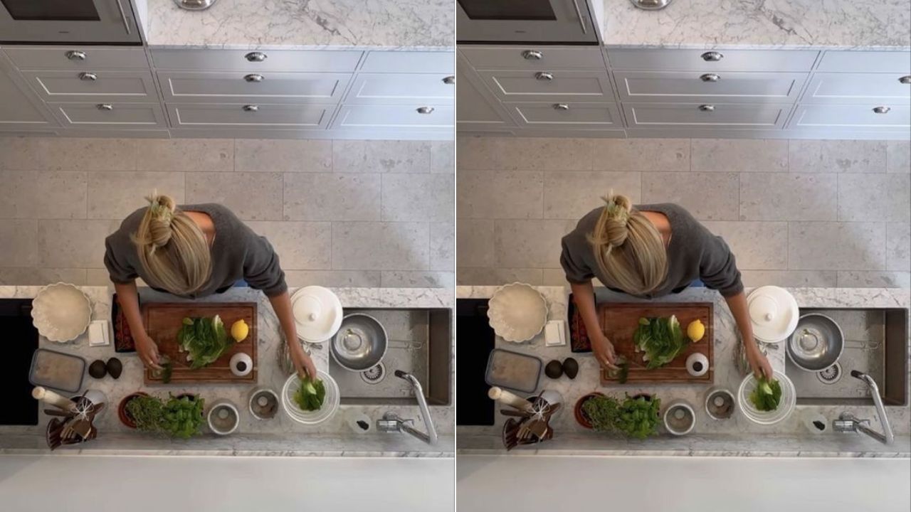 Koken in werk-kleding